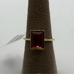 Elegant baguette lab created ruby ring sterling silver 14k gold plated size 8.